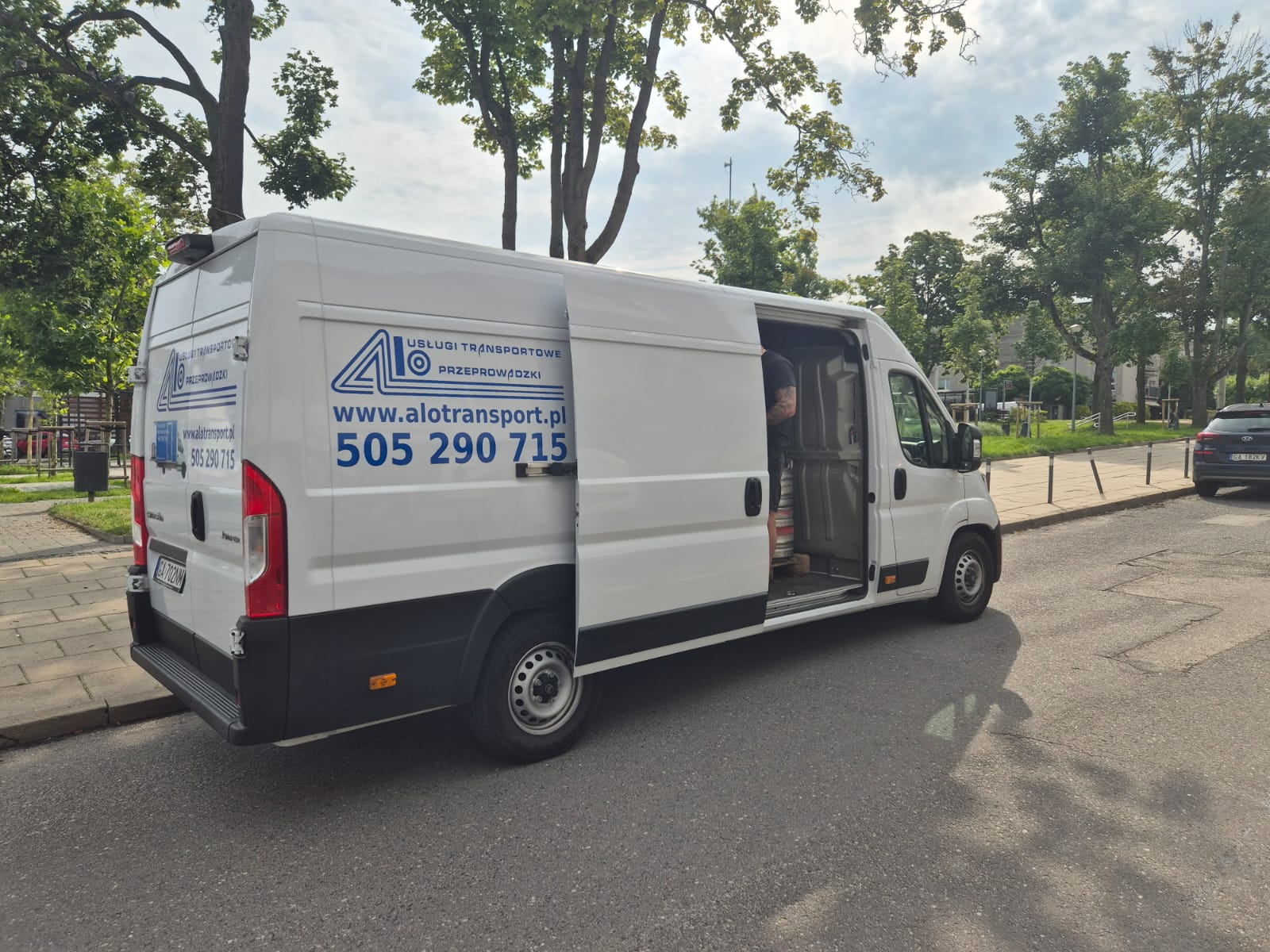 Przeprowadzki mieszkań Alo Transport